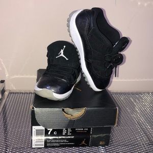 Jordan 11 Retro Low